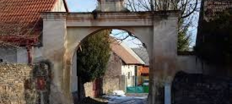 Mokropeský statek